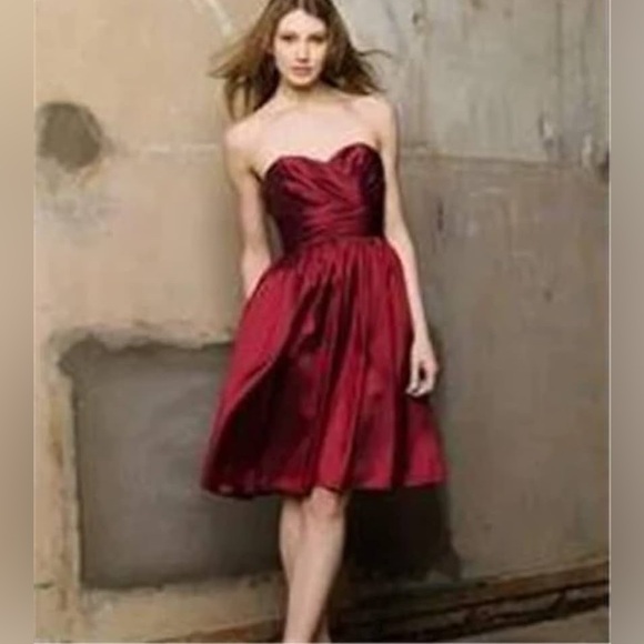 Vintage MANDY Gothic Revival Red Crimson Voluminous Ballgown XS - Picture 9 of 11